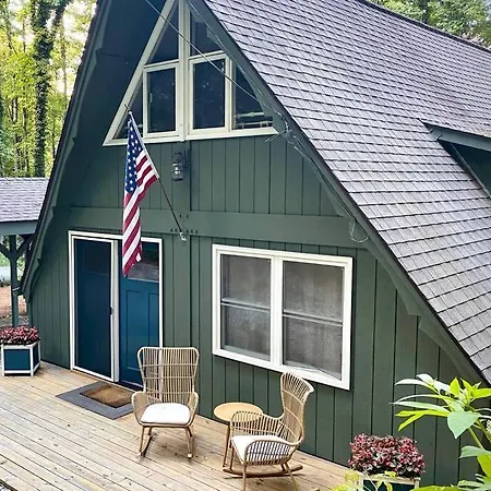 Cozy Cottage W Hot Tub, 5 Min Walk To Main St